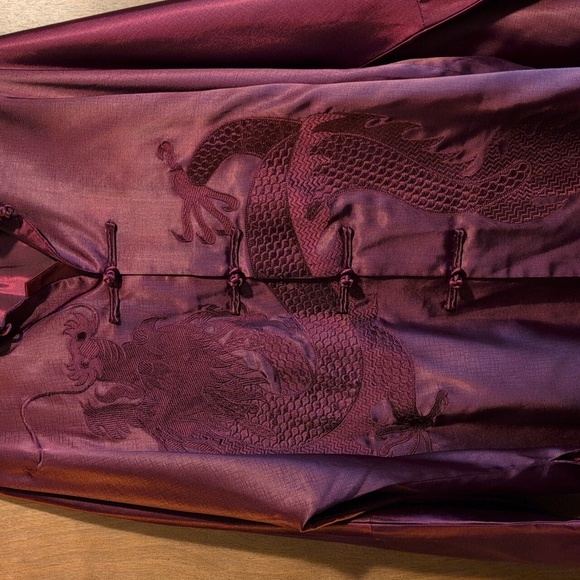 Embroidered Dragon Kimono Jacket Burgundy Size XL? - Picture 8 of 9